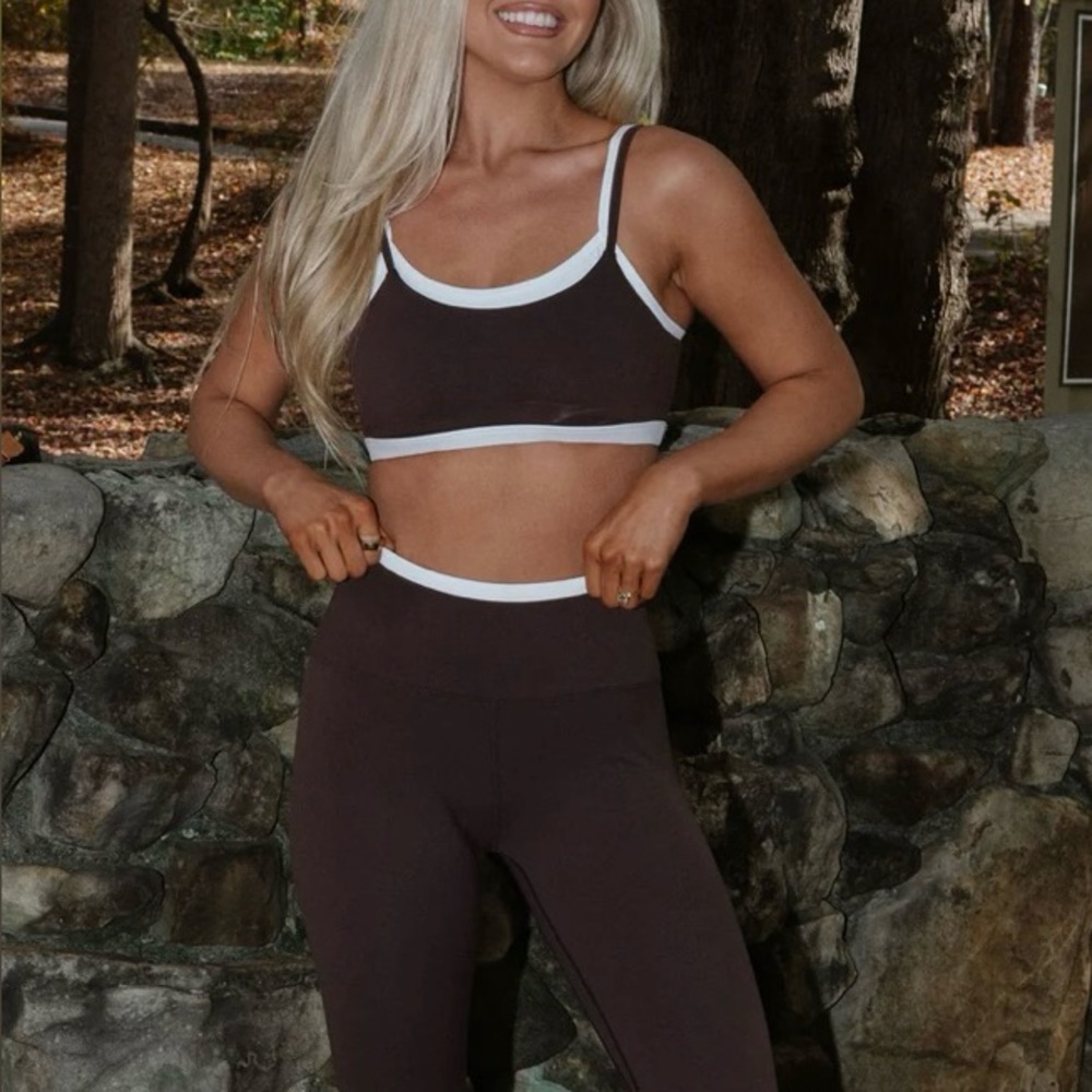 Kimberly C Women's Dual-Tone Sports Bra